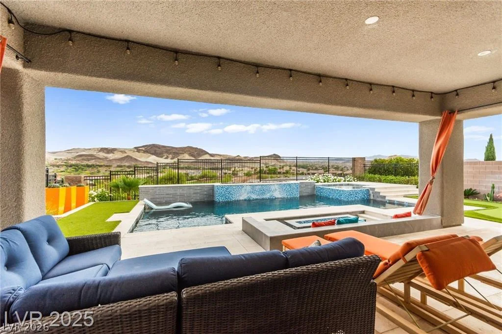 103 Reflection Cove, Henderson, NV 89011