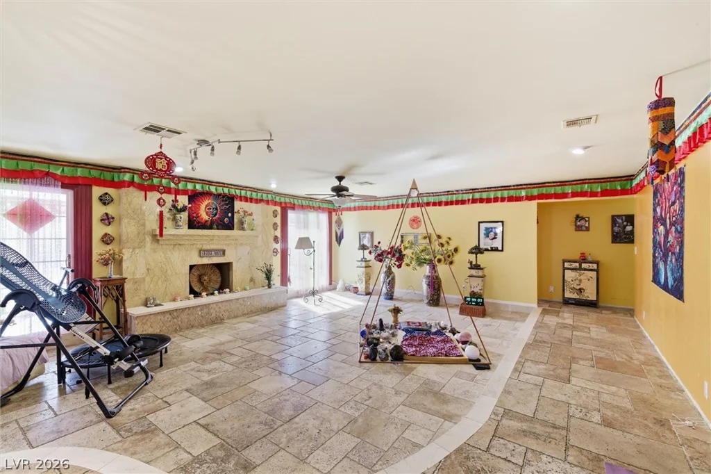 3040 Westwind, Las Vegas, NV 89146