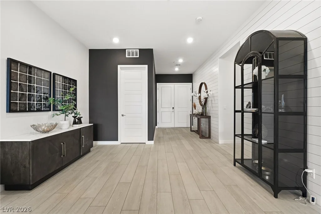 9525 Fisher, Las Vegas, NV 89149