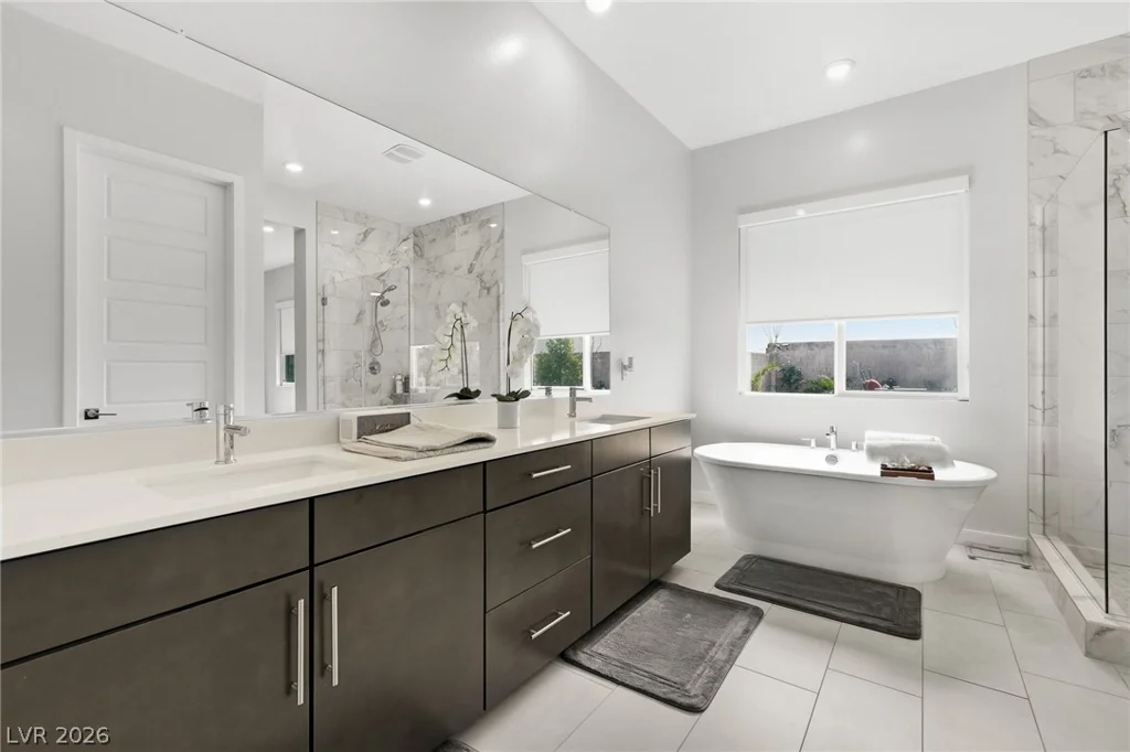 9525 Fisher, Las Vegas, NV 89149