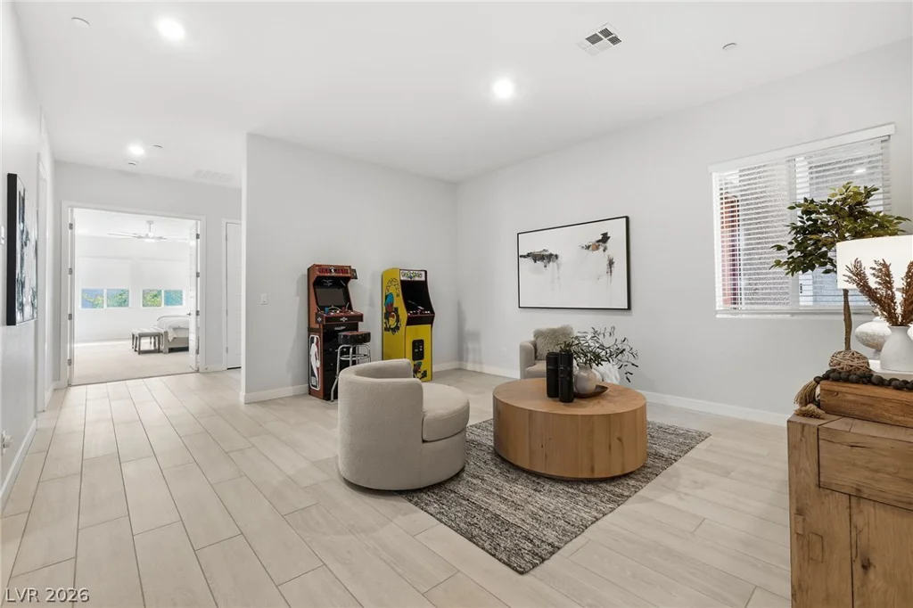 9525 Fisher, Las Vegas, NV 89149