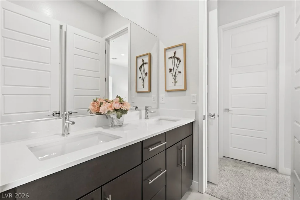 9525 Fisher, Las Vegas, NV 89149
