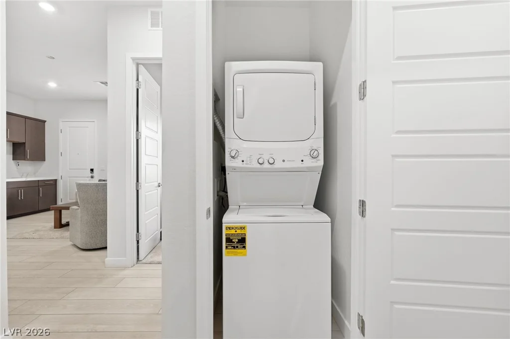 9525 Fisher, Las Vegas, NV 89149