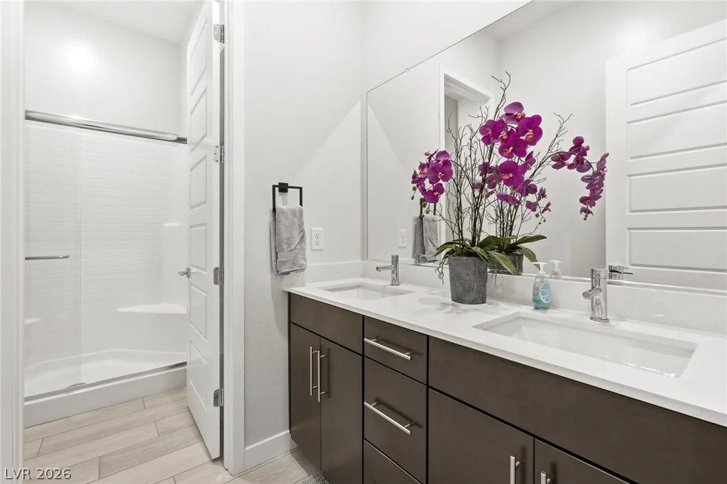 9525 Fisher, Las Vegas, NV 89149