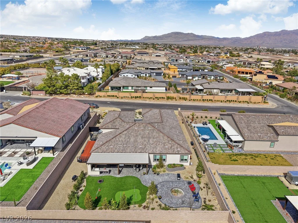 9525 Fisher, Las Vegas, NV 89149