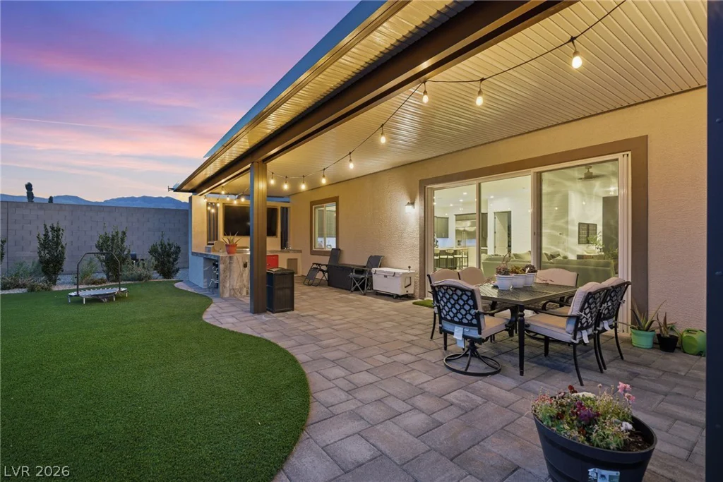9525 Fisher, Las Vegas, NV 89149