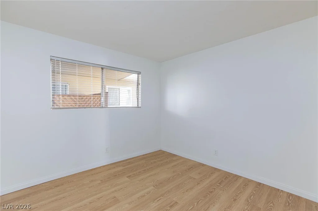 3821 1/2 Daisy, Las Vegas, NV 89119