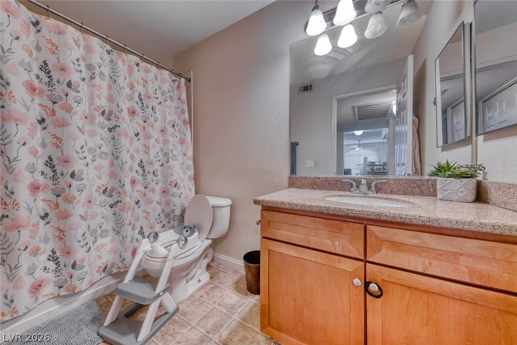 4400 Jones, Las Vegas, NV 89103