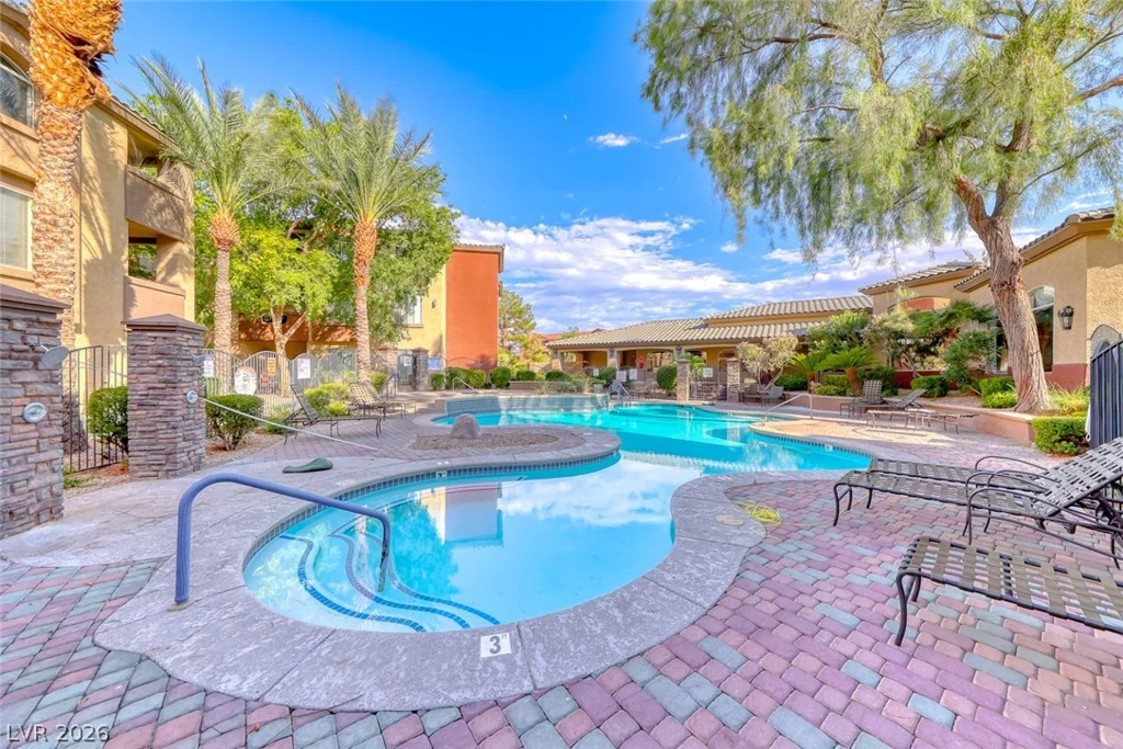 4400 Jones, Las Vegas, NV 89103
