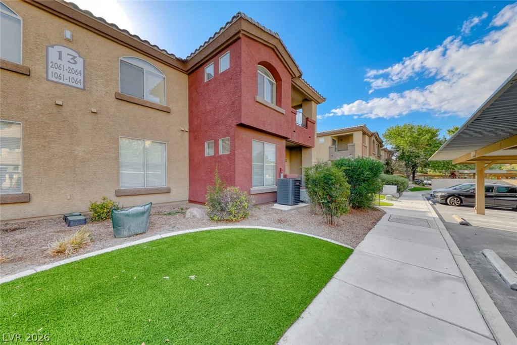 4400 Jones, Las Vegas, NV 89103