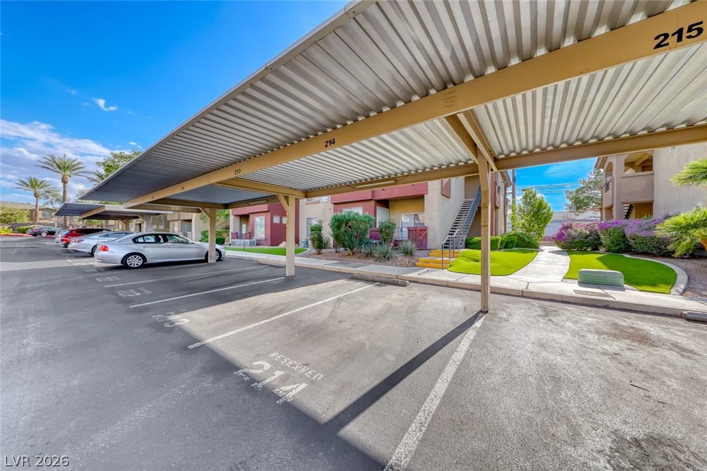 4400 Jones, Las Vegas, NV 89103