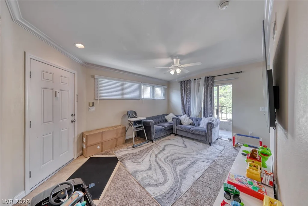 4400 Jones, Las Vegas, NV 89103