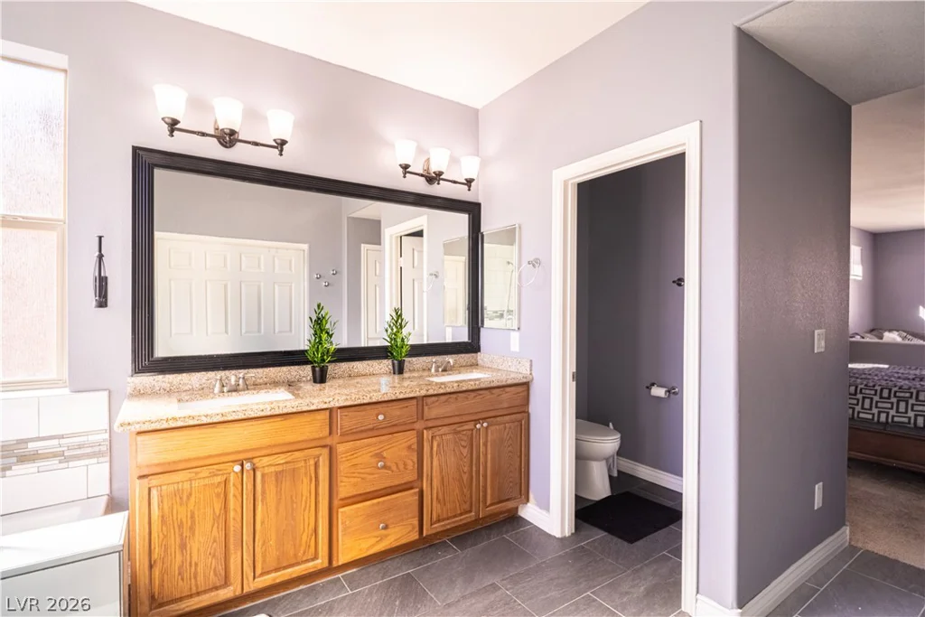 6133 Stibor, North Las Vegas, NV 89081