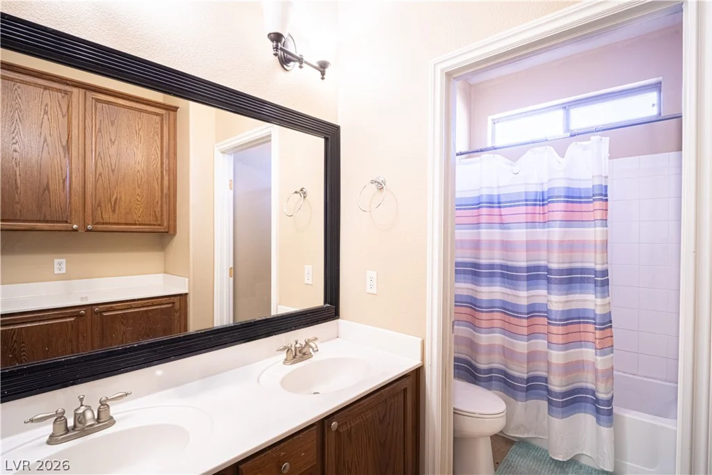 6133 Stibor, North Las Vegas, NV 89081