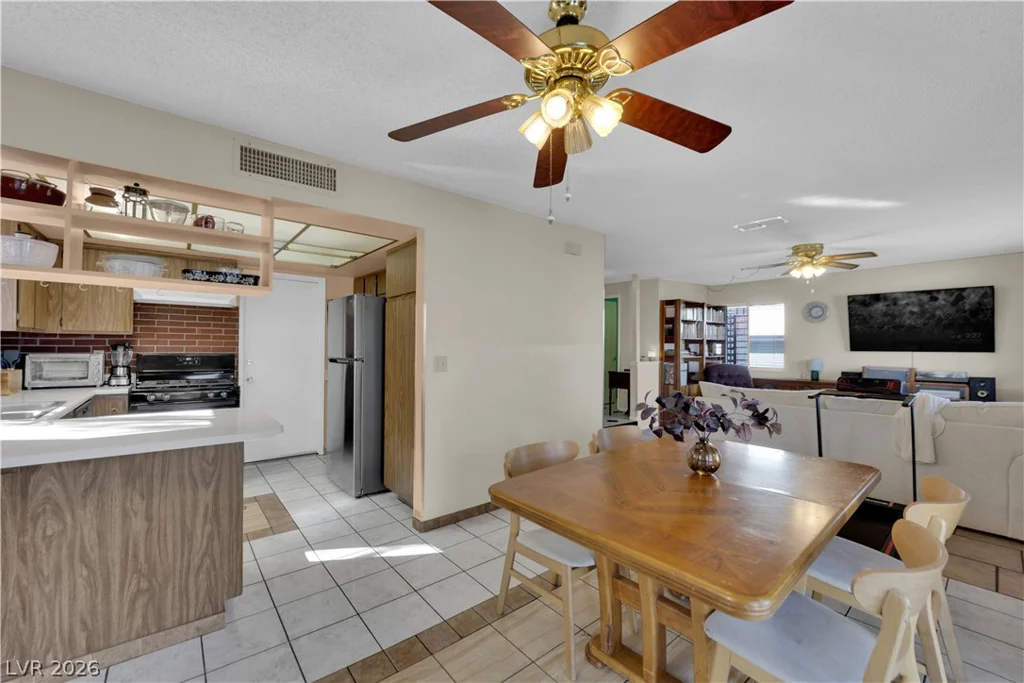 821 Spikenard, Henderson, NV 89002