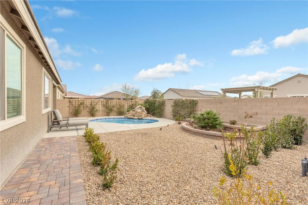 71 Gosia Grove, North Las Vegas, NV 89031
