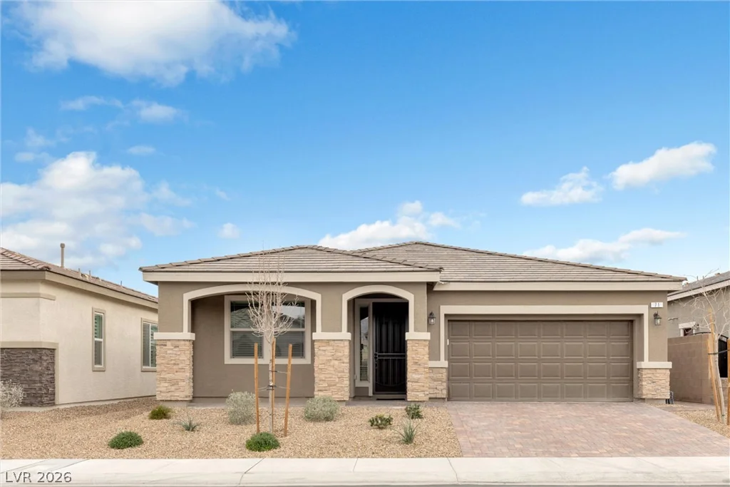 71 Gosia Grove, North Las Vegas, NV 89031