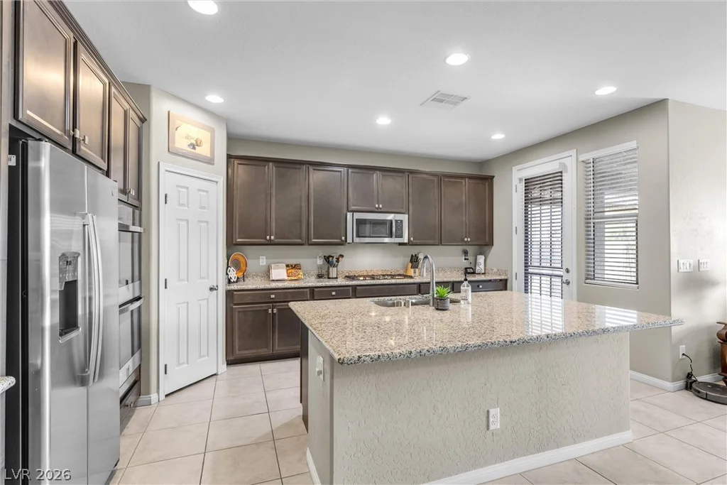 71 Gosia Grove, North Las Vegas, NV 89031