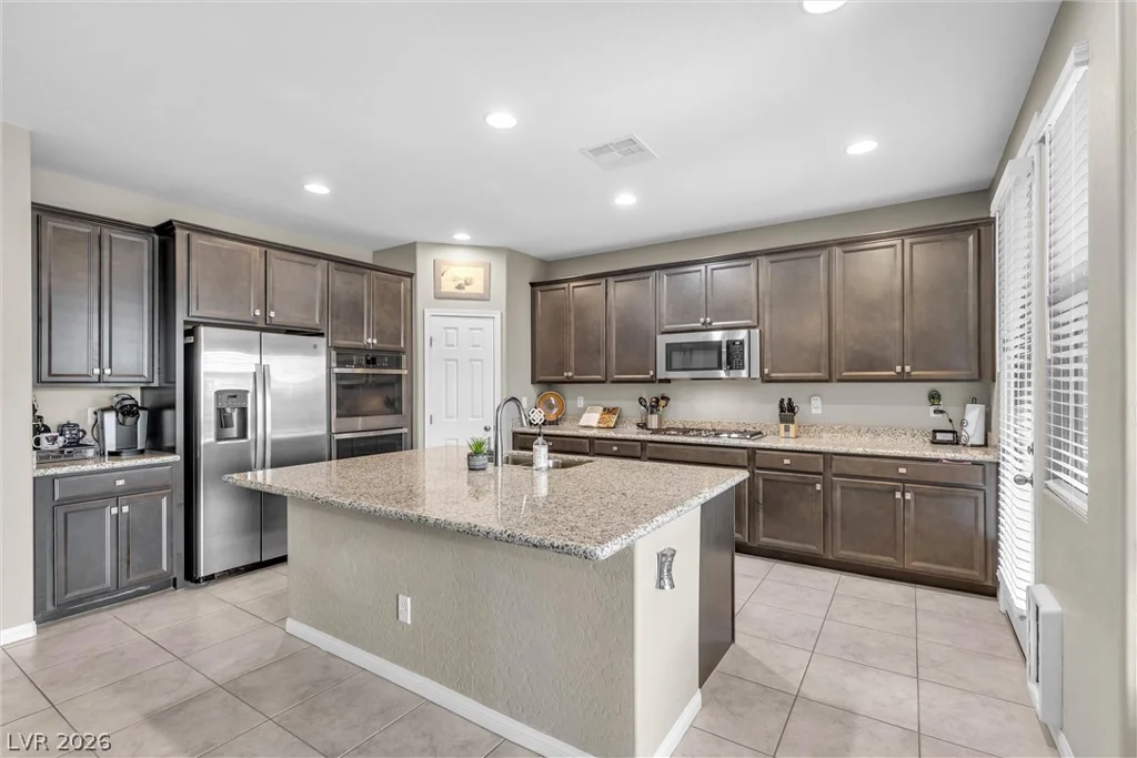 71 Gosia Grove, North Las Vegas, NV 89031