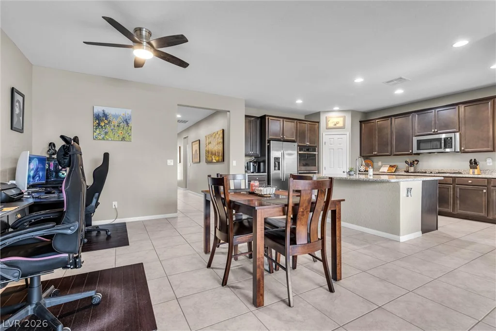 71 Gosia Grove, North Las Vegas, NV 89031