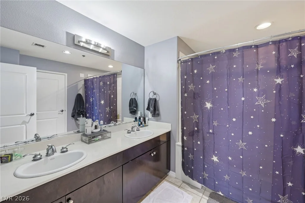 8255 Las Vegas, Las Vegas, NV 89123