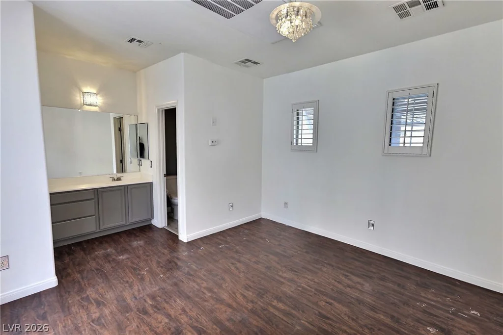 5630 Bracana, Las Vegas, NV 89141