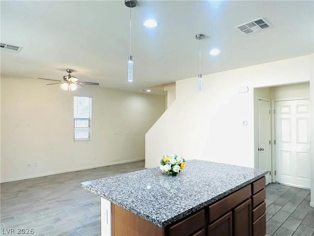 12525 Skylight View, Las Vegas, NV 89138