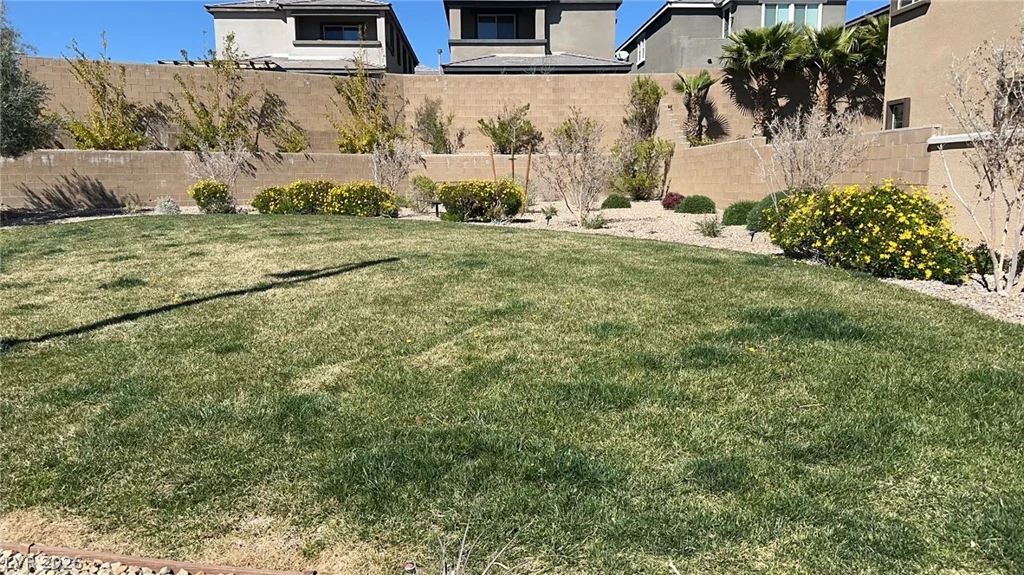 12525 Skylight View, Las Vegas, NV 89138