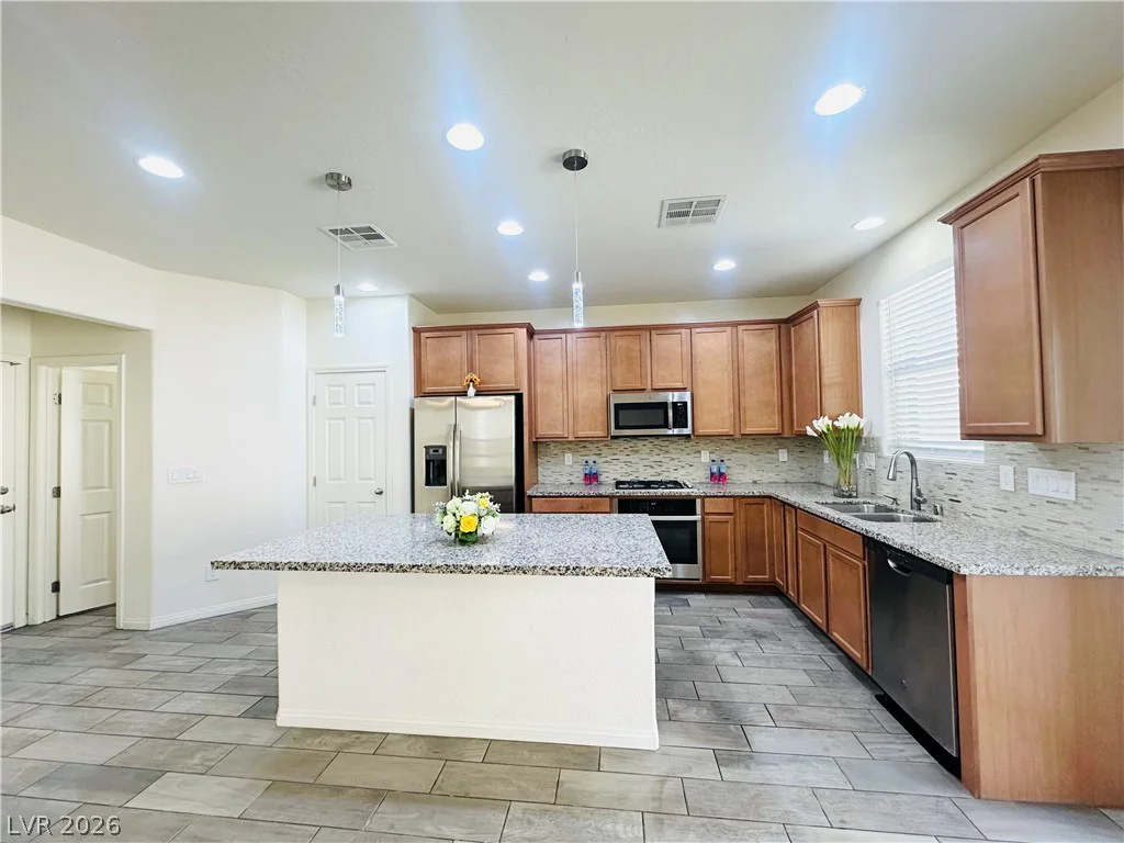 12525 Skylight View, Las Vegas, NV 89138