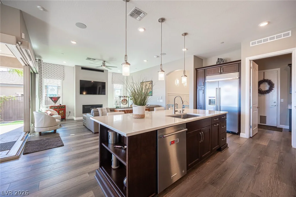 36 Cliffwater, Henderson, NV 89011