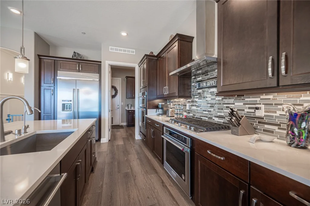 36 Cliffwater, Henderson, NV 89011