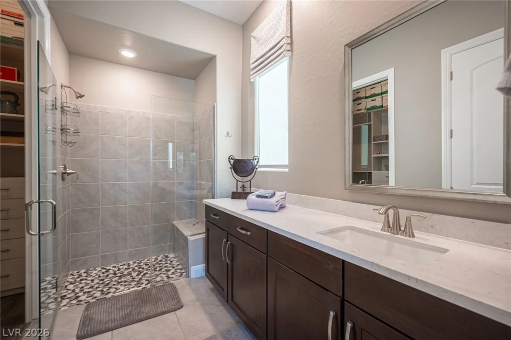 36 Cliffwater, Henderson, NV 89011
