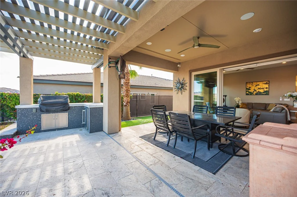 36 Cliffwater, Henderson, NV 89011