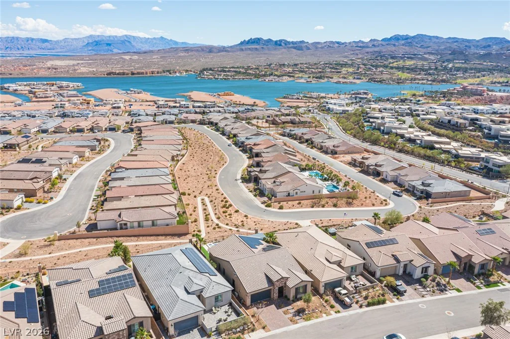 36 Cliffwater, Henderson, NV 89011