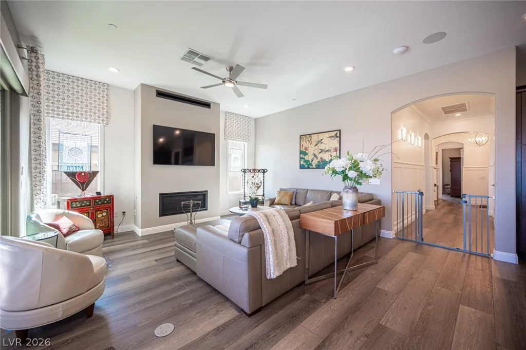 36 Cliffwater, Henderson, NV 89011