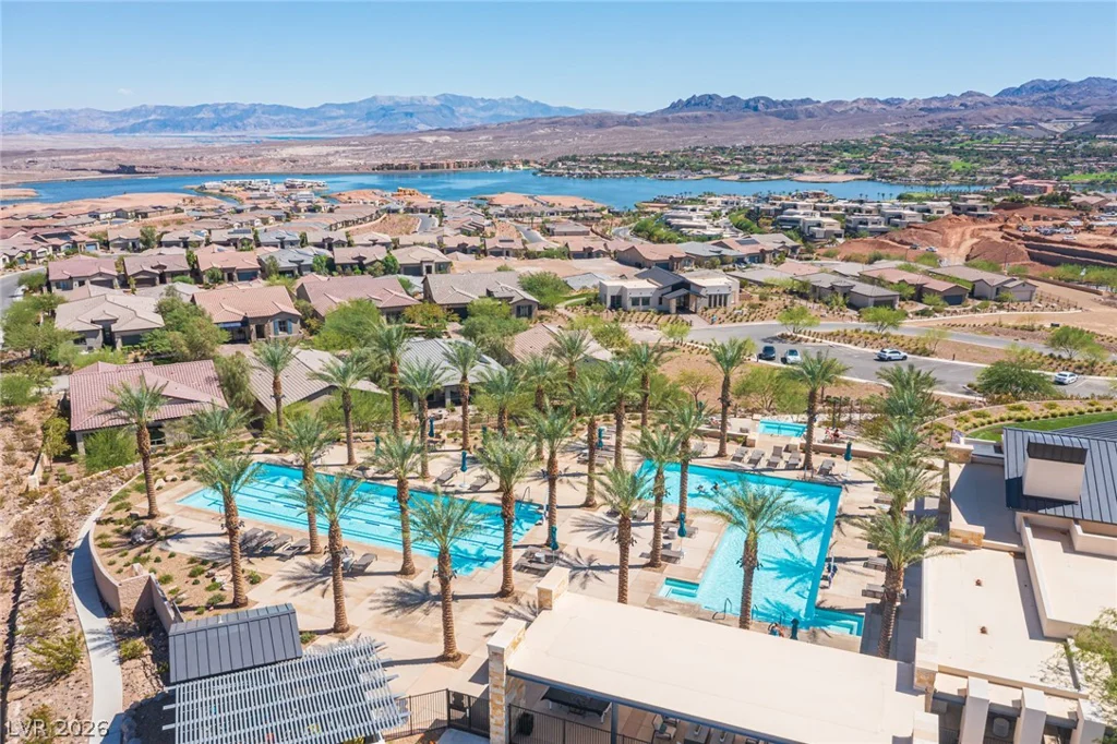 36 Cliffwater, Henderson, NV 89011
