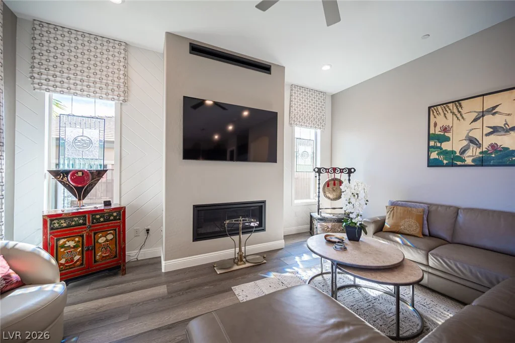 36 Cliffwater, Henderson, NV 89011
