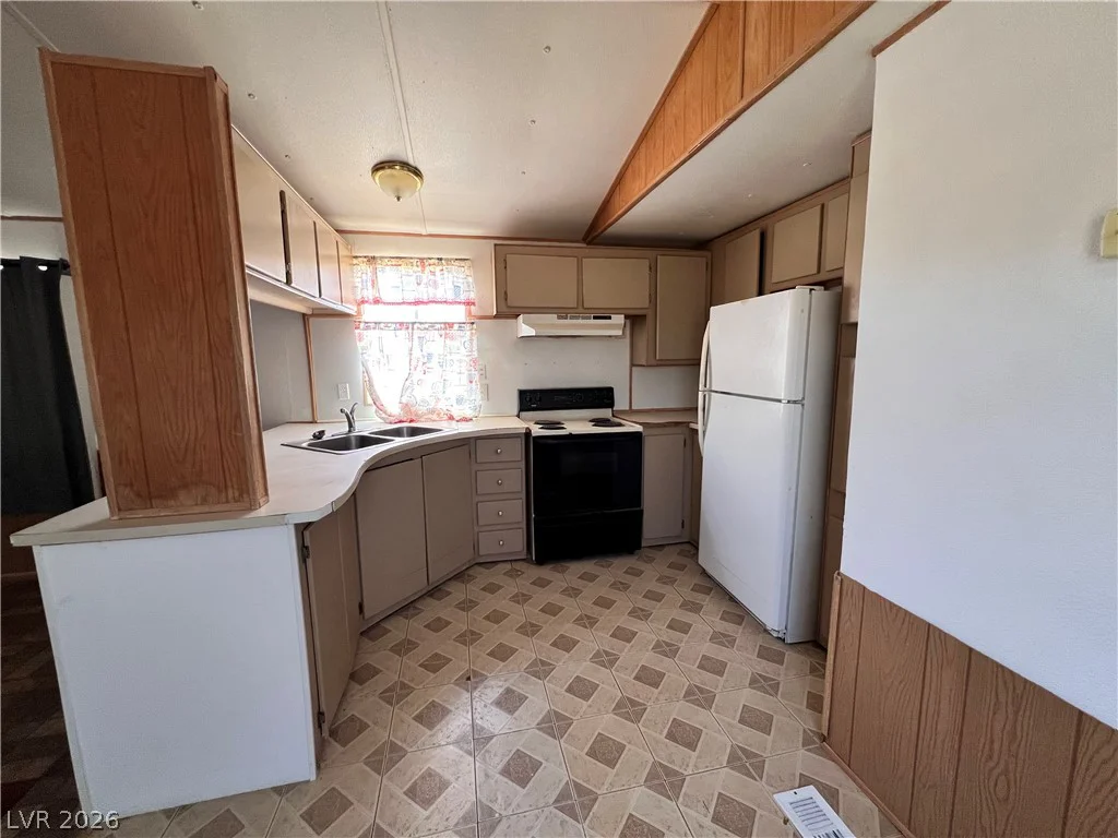 3330 Pittman, Pahrump, NV 89060