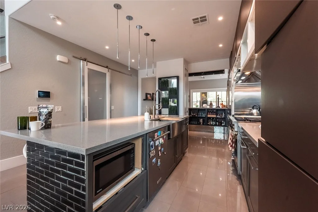 10605 Harvest Green, Las Vegas, NV 89135