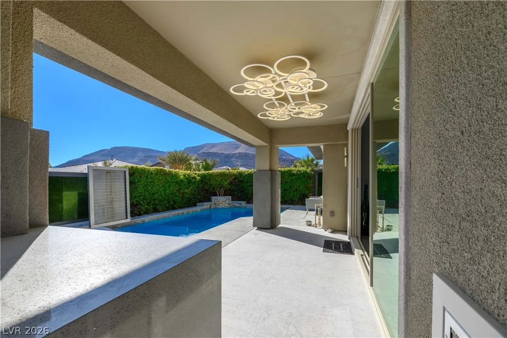 10605 Harvest Green, Las Vegas, NV 89135