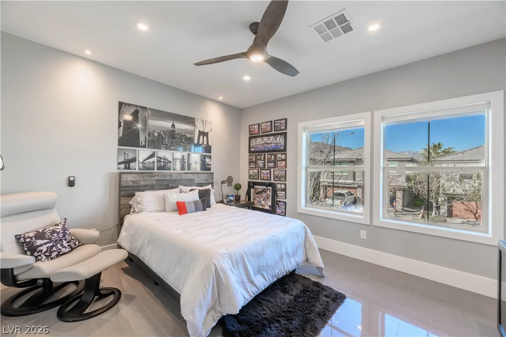 10605 Harvest Green, Las Vegas, NV 89135