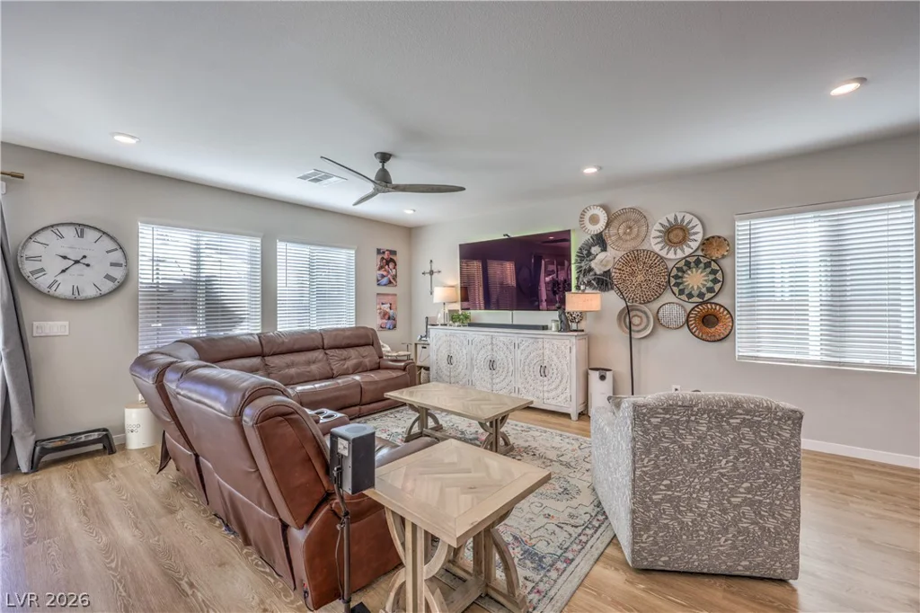 6626 Palmer Crest, North Las Vegas, NV 89086