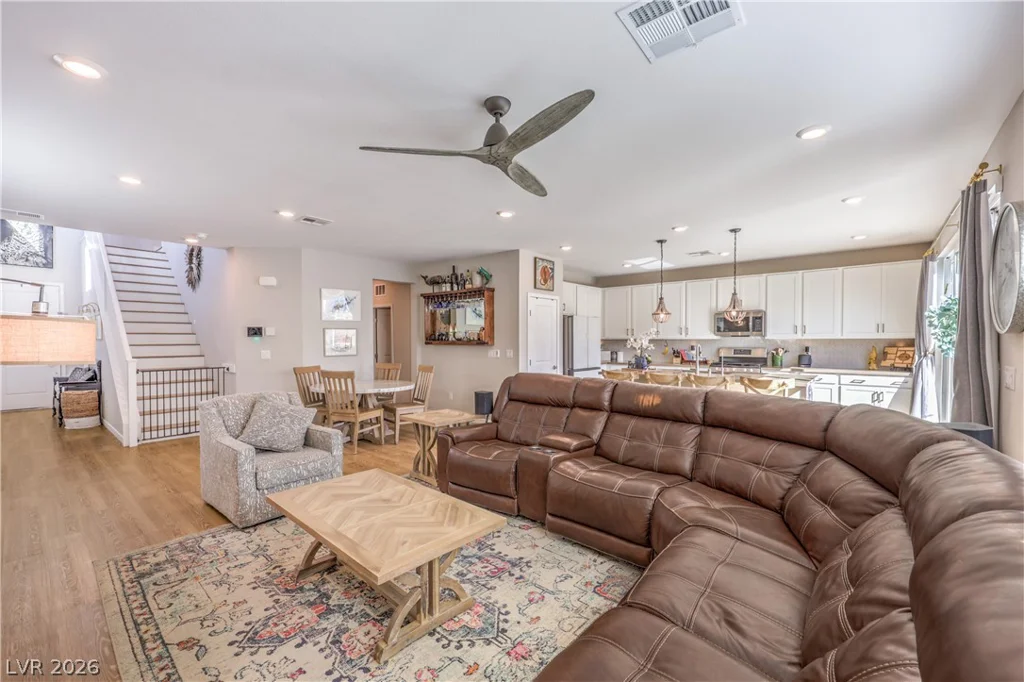 6626 Palmer Crest, North Las Vegas, NV 89086