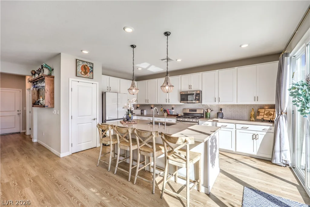 6626 Palmer Crest, North Las Vegas, NV 89086