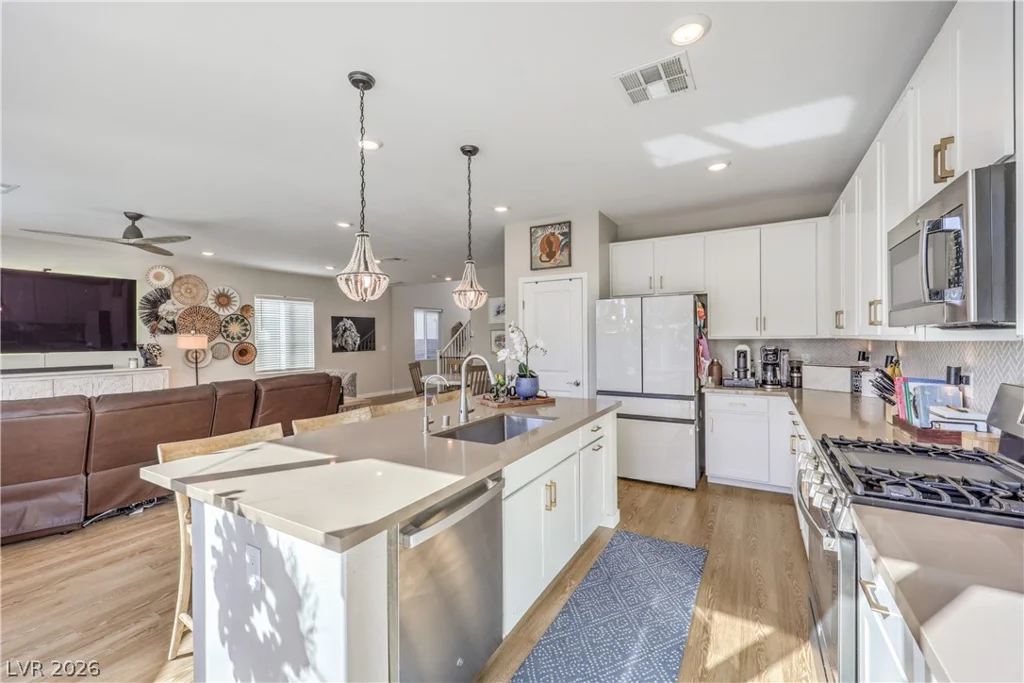 6626 Palmer Crest, North Las Vegas, NV 89086