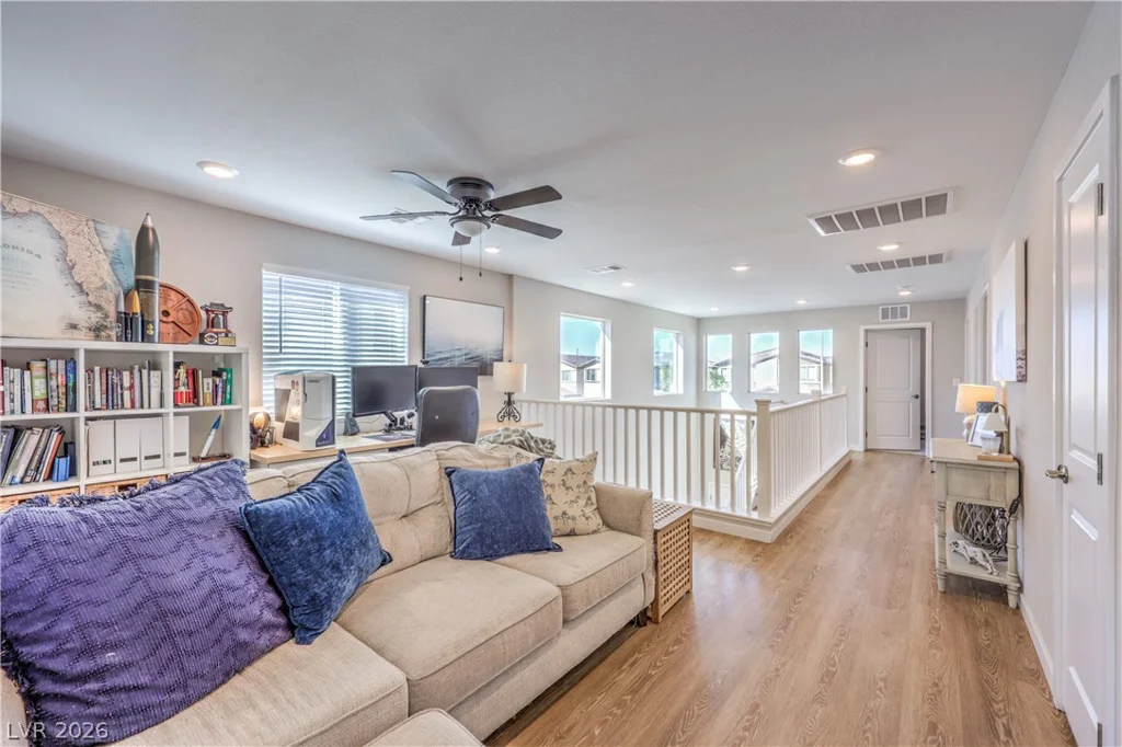 6626 Palmer Crest, North Las Vegas, NV 89086