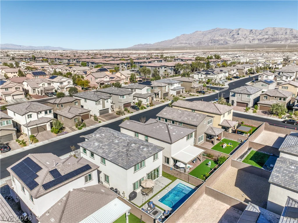 6626 Palmer Crest, North Las Vegas, NV 89086