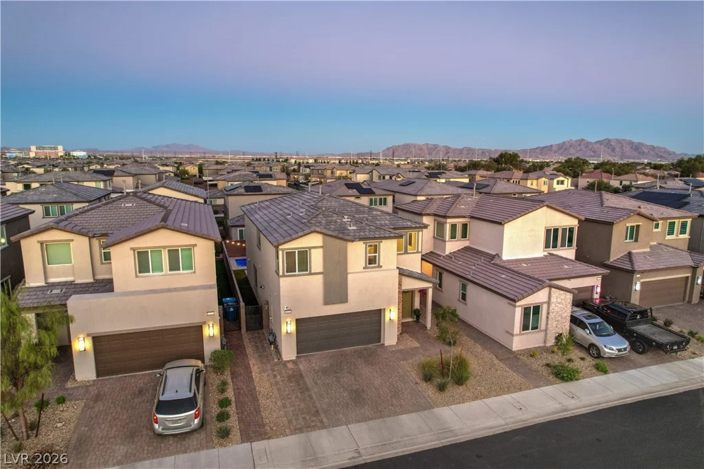 6626 Palmer Crest, North Las Vegas, NV 89086