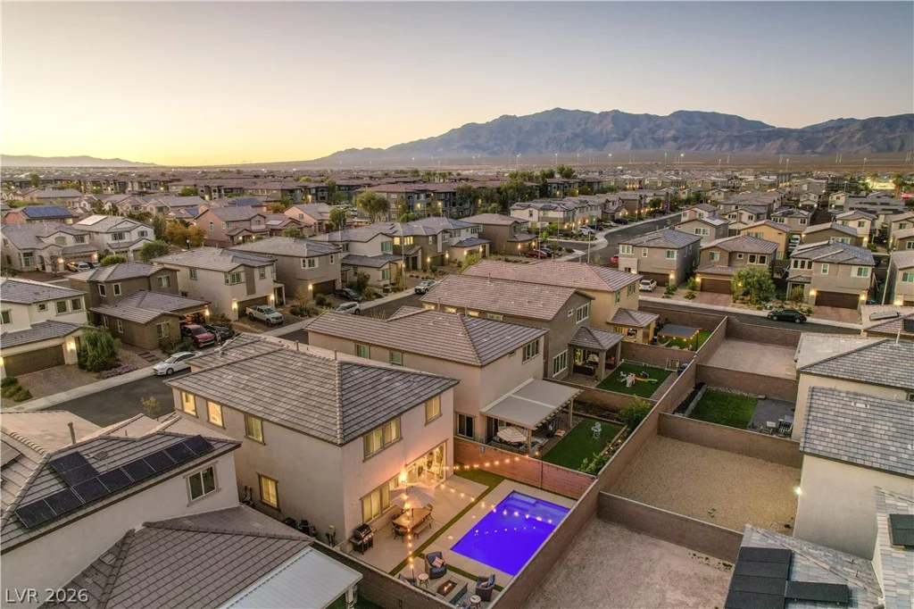 6626 Palmer Crest, North Las Vegas, NV 89086