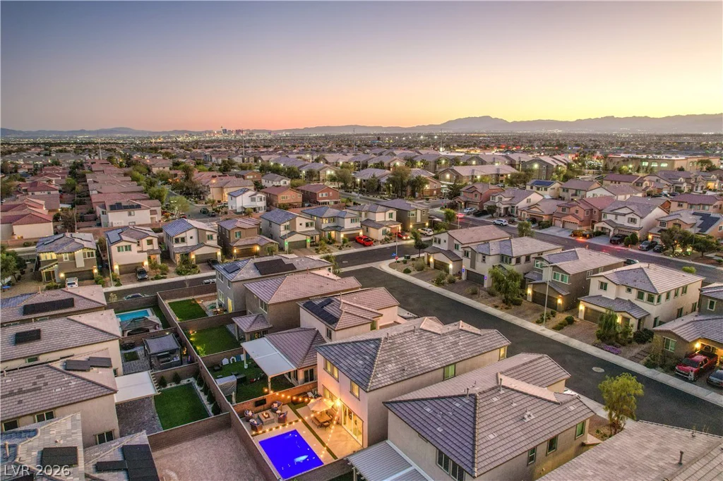 6626 Palmer Crest, North Las Vegas, NV 89086